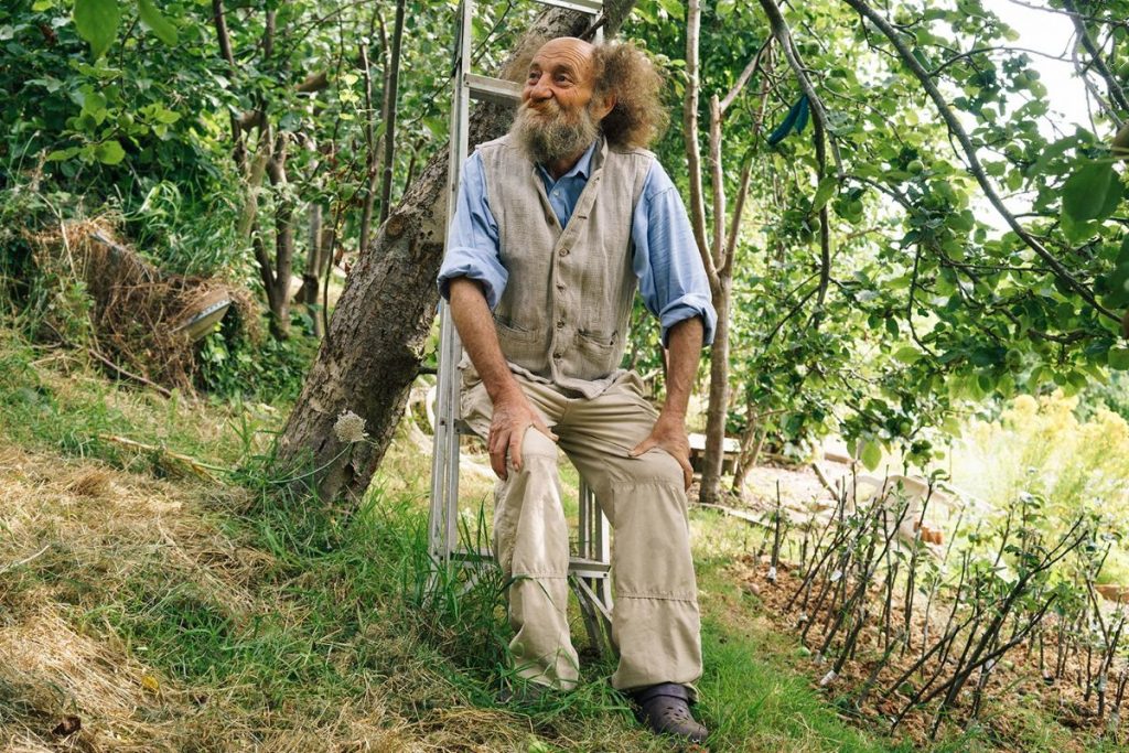 Hole & Corner, Issue 19: Making Good