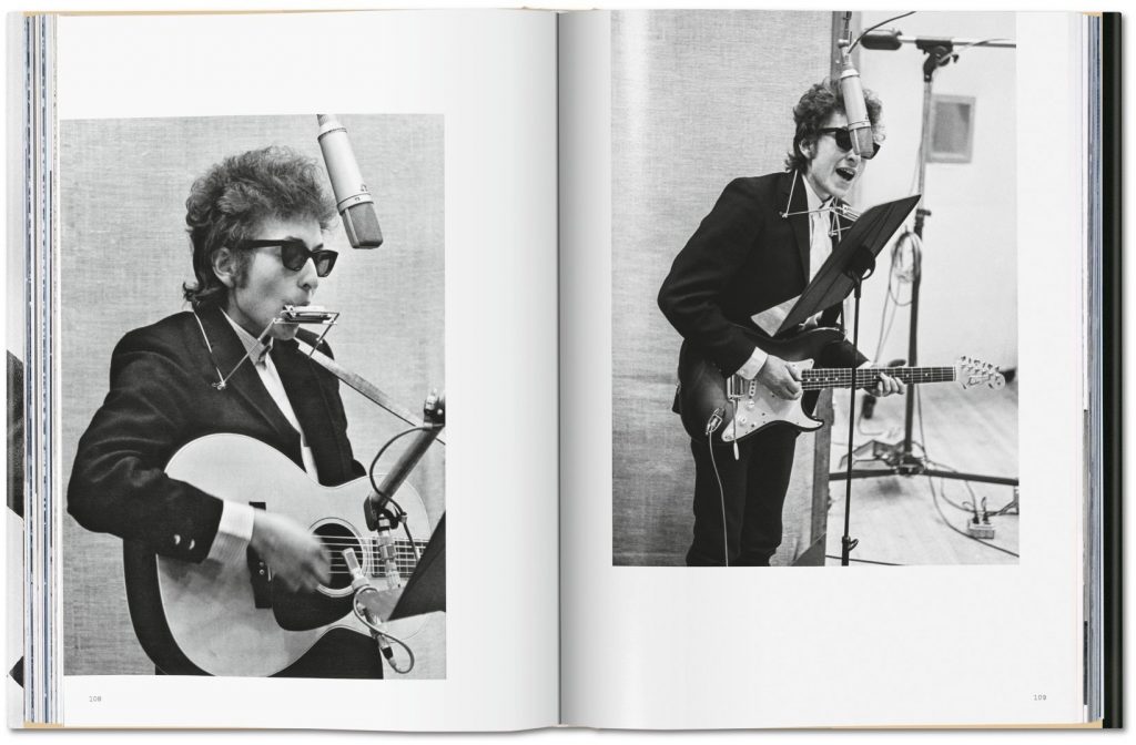 Daniel Kramer. Bob Dylan: A Year and a Day