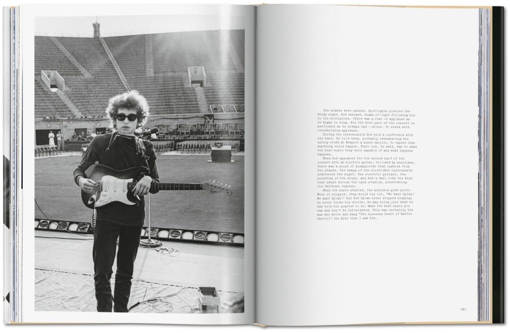 Daniel Kramer. Bob Dylan: A Year and a Day