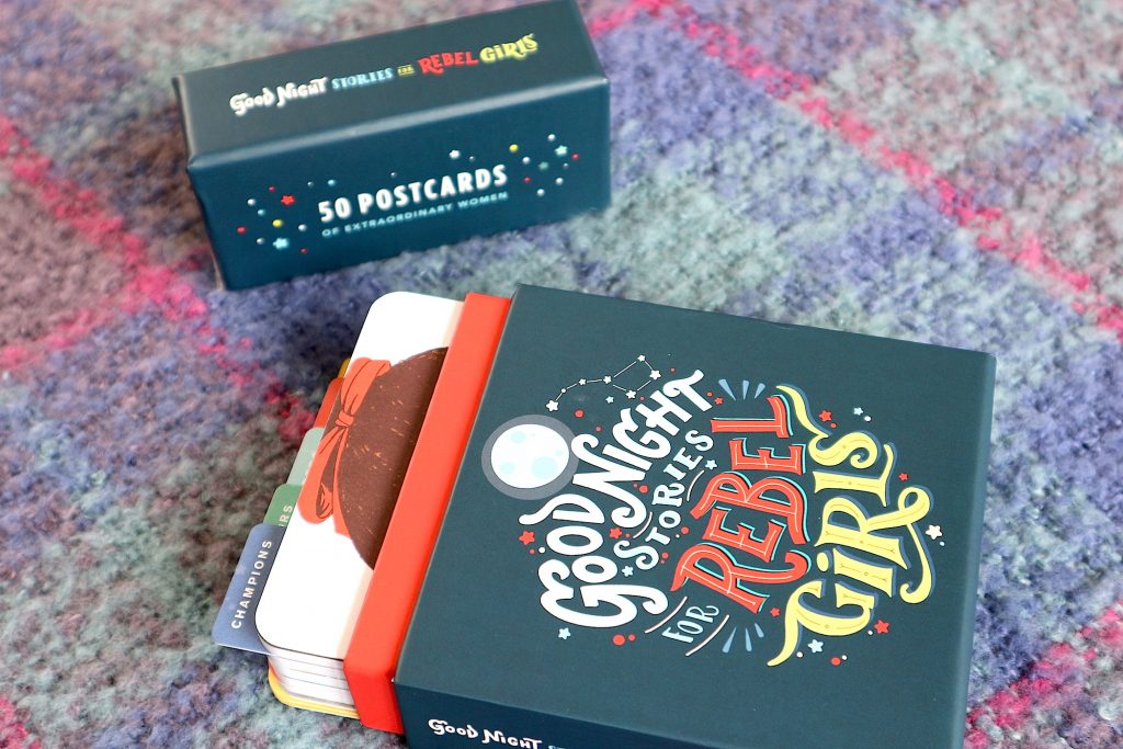 Good Night Stories for Rebel Girls: 50 Postcards