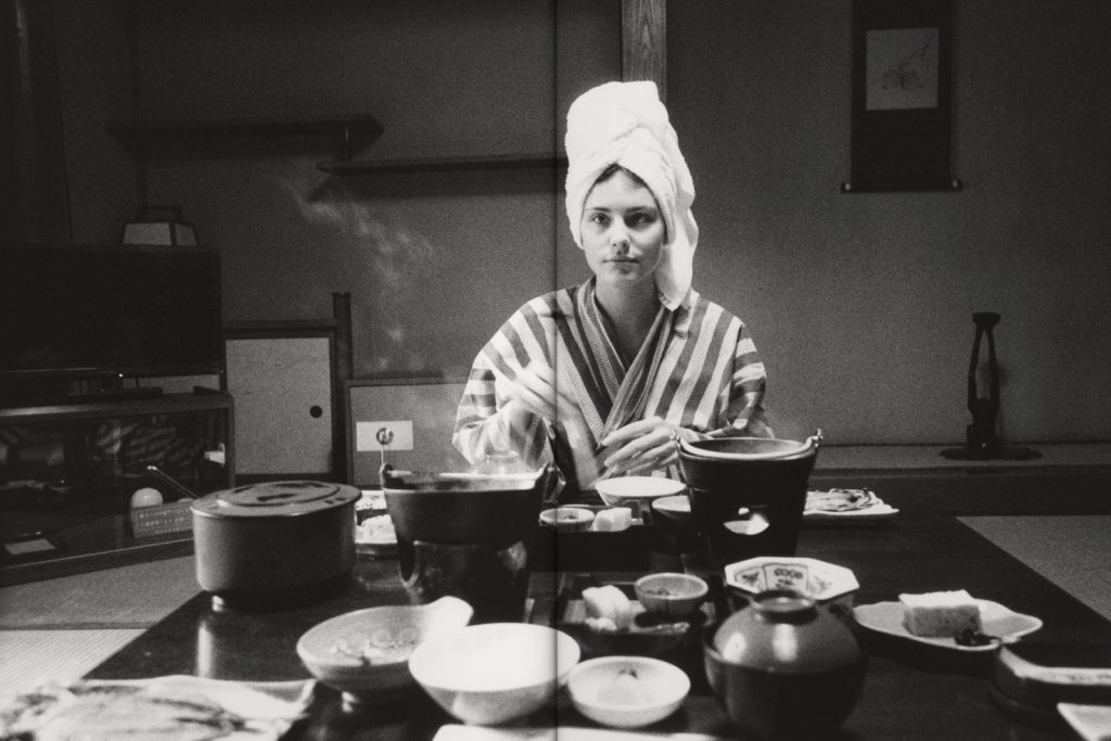 Morena, Issue 6 – Hanna Moon with Moffy dreaming in Japan