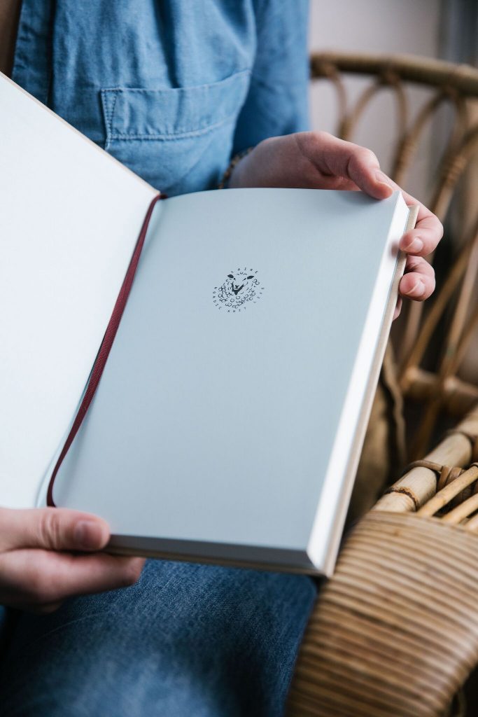 Laine: My Knitting Notes Journal