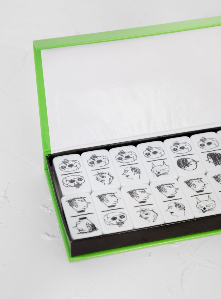 David Shrigley – Dominos