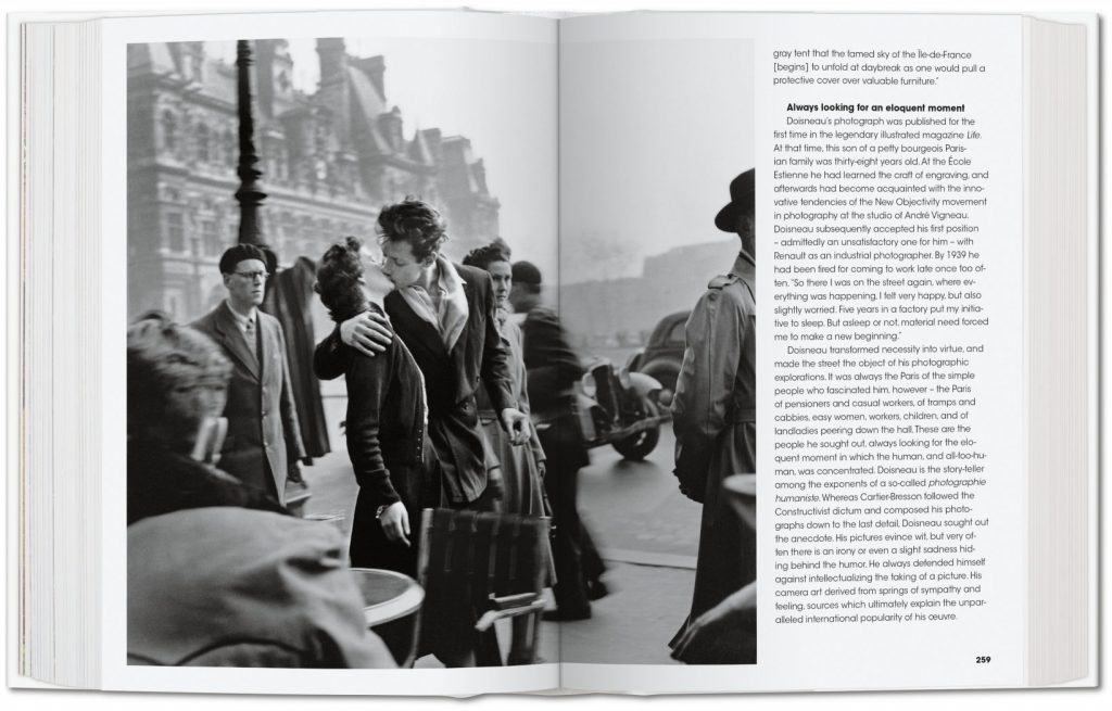 Photo Icons: 50 Landmark Photographs and Their Stories