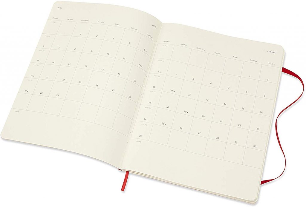 Moleskine Classic 2020 Weekly Planner (Soft Cover, XL, Scarlet R